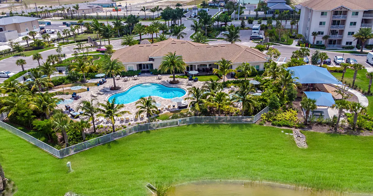 Naples, FL, Apartments Amenities Milano Lakes